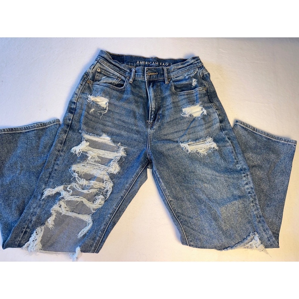 American Eagle Distressed Mom Jeans Women 29 Waist Medium Wash Ripped Denim